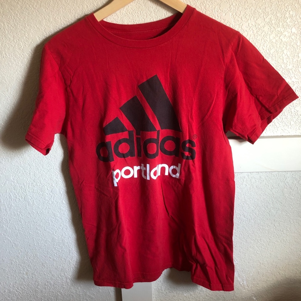 Adidas Portland tee size M